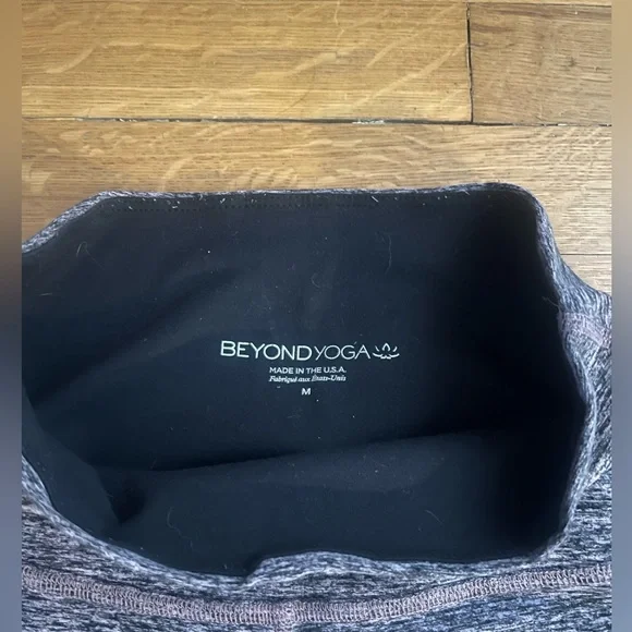 Beyond Yoga leggings - Picture 2 of 2